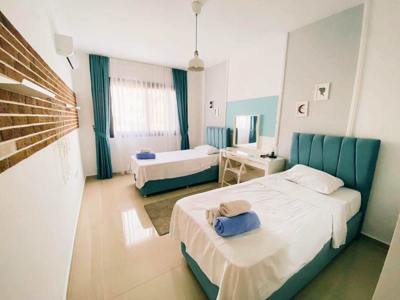 Stunning 2 Bedroom Holiday Home In 5-Star Resort Trikomo Exterior foto